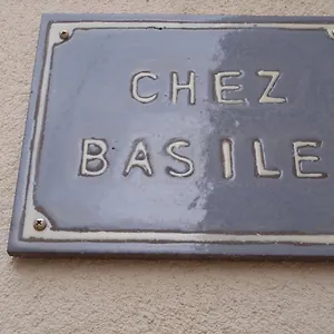 https://provence-luberon-bonnieux-location-gite-chez-basile.fr-provencehotel.com